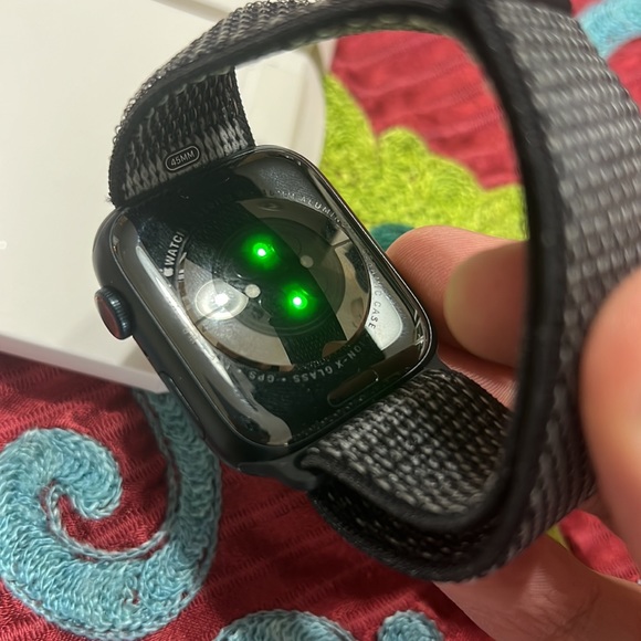 Apple watch Series 8 GPS + Cellular 45 mm midnight aluminium - Picture 3 of 8